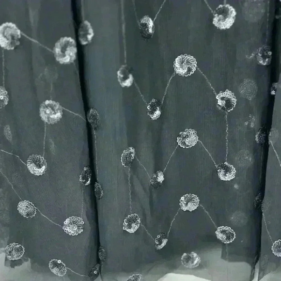 Ann Taylor Sequined Tulle Midi Skirt Black/Gray Silver Size M Party Cocktail - Picture 5 of 10